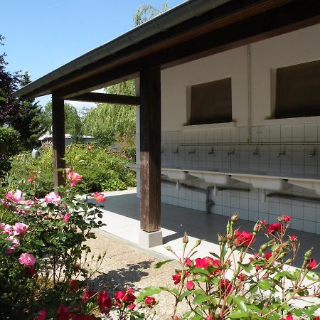 Tente Bell Au Camping Hautoreille 巴涅斯 外观 照片